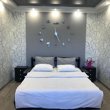 Ferienwohnung Сдам Посуточно Однакомнатную Квартиру Charkiw Exterior foto