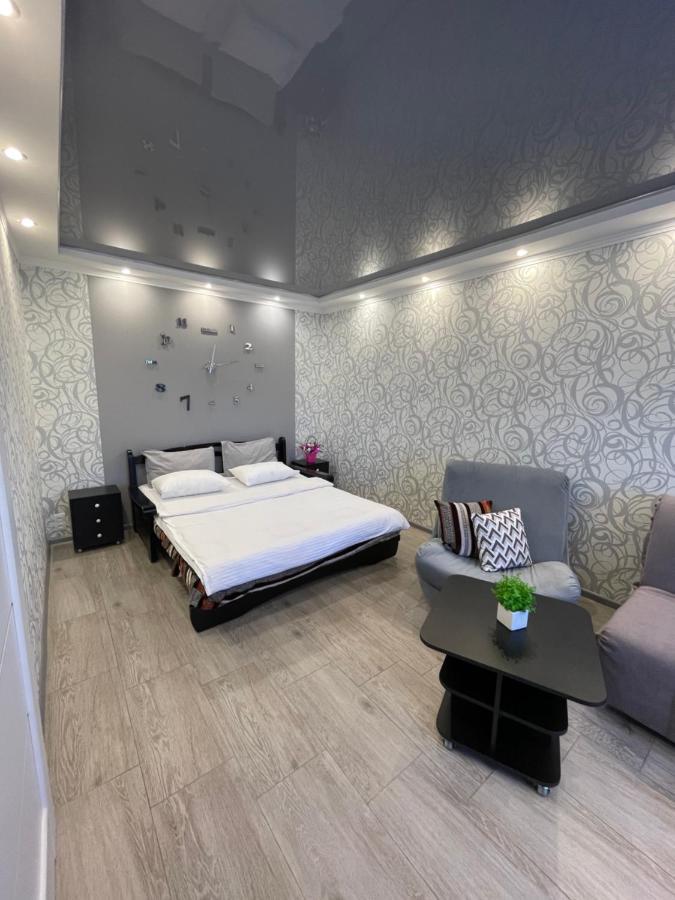 Ferienwohnung Сдам Посуточно Однакомнатную Квартиру Charkiw Exterior foto