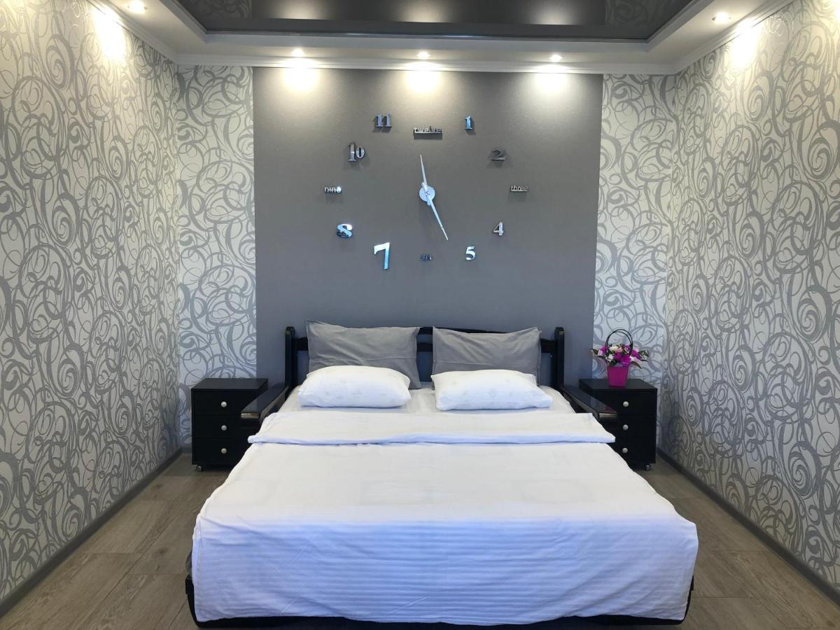 Ferienwohnung Сдам Посуточно Однакомнатную Квартиру Charkiw Exterior foto